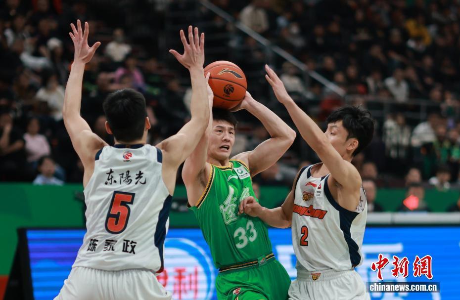 关于赛后突围战来临，辽宁本钢围绕CBA常规赛防线松动，底气十足，数据趋势出现新变化的信息-9体育